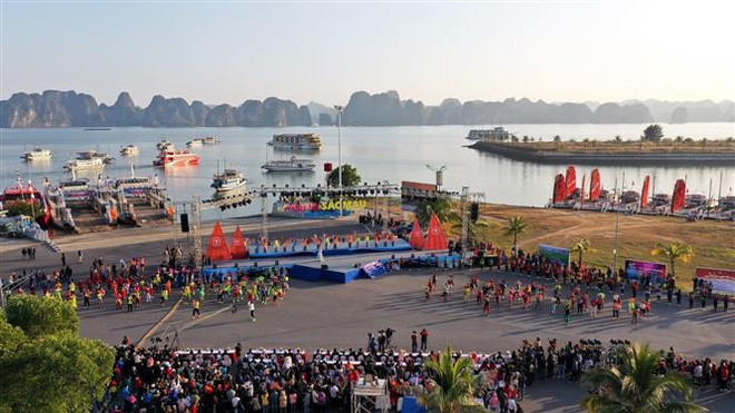 广宁省首次举行冬季狂欢节 ảnh 7 广宁省首次举行冬季狂欢节 ảnh 7