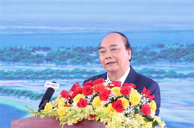 阮春福出席南部各重点高速公路项目动工仪式和技术通车仪式 ảnh 2 阮春福出席南部各重点高速公路项目动工仪式和技术通车仪式 ảnh 2