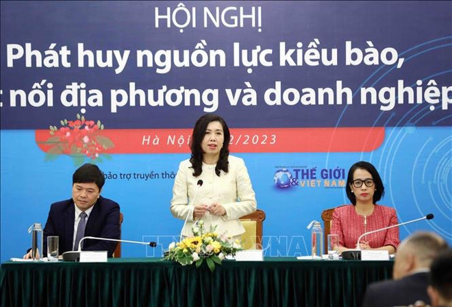 外交部例行记者会：发挥侨胞资源　促进地方与企业对接 ảnh 1