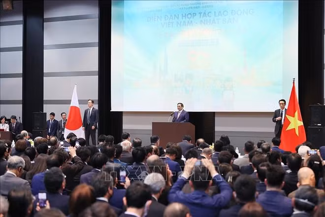 越南政府总理范明政出席越日劳务合作论坛 ảnh 2 越南政府总理范明政出席越日劳务合作论坛 ảnh 2