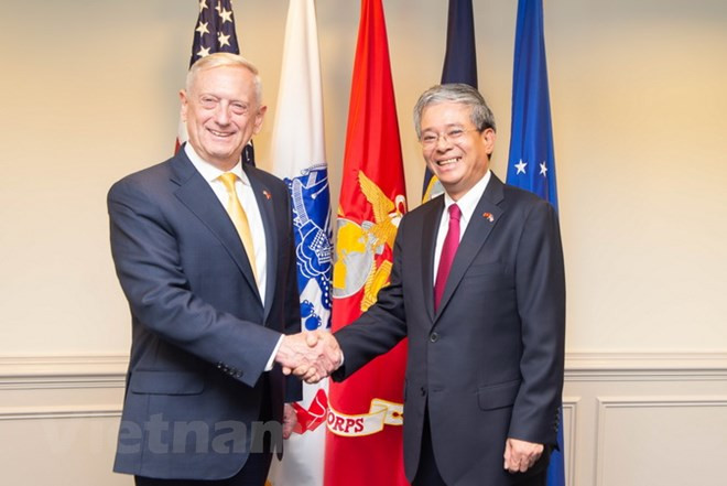 美国国防部长马蒂斯会见越南驻美大使范光荣 ảnh 1 美国国防部长马蒂斯会见越南驻美大使范光荣 ảnh 1
