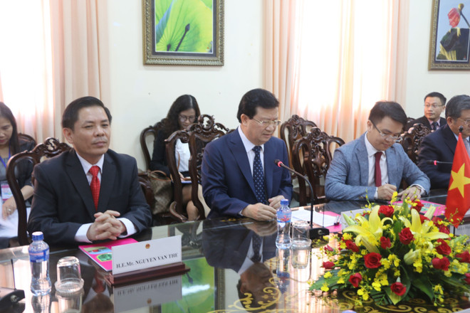 政府副总理礼节性会见澳大利亚外长朱莉·毕晓普 ảnh 3