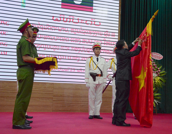 奠边省荣获老挝国家主席授予的友谊勋章 ảnh 2 奠边省荣获老挝国家主席授予的友谊勋章 ảnh 2