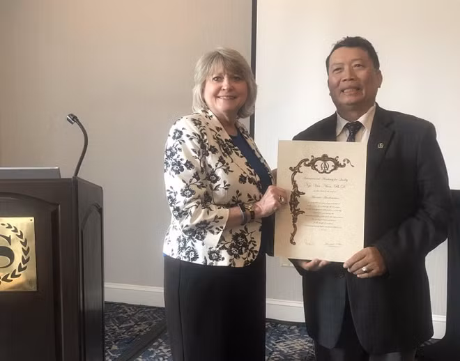 首位越南人荣获国际质量科学院院士学衔 ảnh 2 首位越南人荣获国际质量科学院院士学衔 ảnh 2