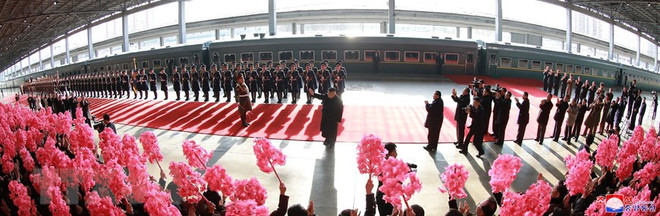 朝鲜最高领导人金正恩乘坐专列火车赴河内（组图） ảnh 1