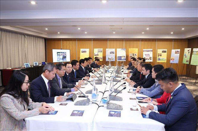 政府总理范明政与在澳越南企业家协会进行座谈 ảnh 2 政府总理范明政与在澳越南企业家协会进行座谈 ảnh 2