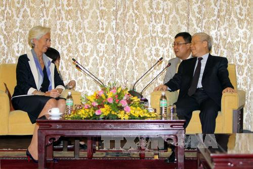越共中央总书记阮富仲会见国际货币基金组织总裁拉加德 ảnh 2 越共中央总书记阮富仲会见国际货币基金组织总裁拉加德 ảnh 2