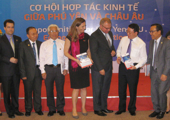 越南富安省呼吁欧洲企业向其大项目进行投资 ảnh 1