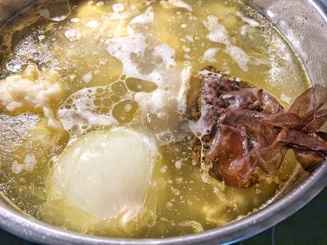 组图:牛肉粉是赴越南的外国游客值得一试的美食 ảnh 8 组图:牛肉粉是赴越南的外国游客值得一试的美食 ảnh 8