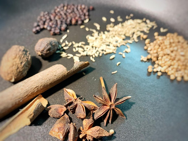 组图:牛肉粉是赴越南的外国游客值得一试的美食 ảnh 6 组图:牛肉粉是赴越南的外国游客值得一试的美食 ảnh 6