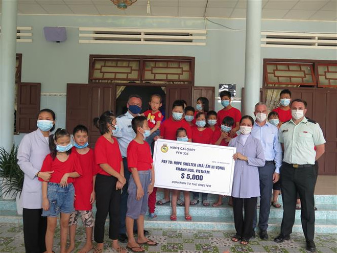 加拿大驻越南大使馆举行设在庆和省的慈善工程竣工仪式 ảnh 2 加拿大驻越南大使馆举行设在庆和省的慈善工程竣工仪式 ảnh 2