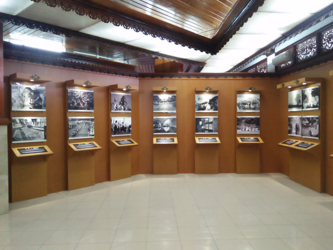 纪念越南与印尼建交65周年图片展在巴厘开展 ảnh 1 纪念越南与印尼建交65周年图片展在巴厘开展 ảnh 1