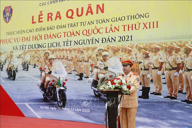 越南交警确保越共十三大期间的交通有序和安全 ảnh 1