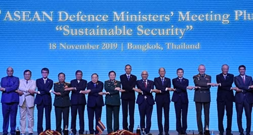 越南在东盟防务合作进程中的深刻烙印：东盟“伸出手臂”的决定（第二期） ảnh 1