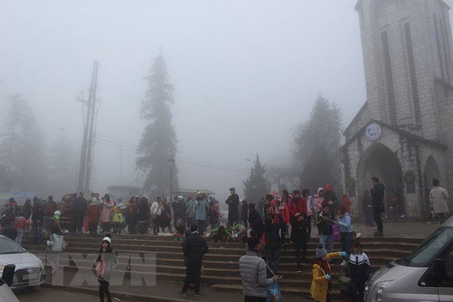 沙巴2019年新年假期挤满游客 ảnh 1