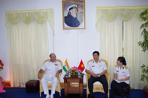 印度海军副参谋长造访越南海军学院 ảnh 1 印度海军副参谋长造访越南海军学院 ảnh 1