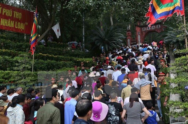 越南始祖雄王忌日首次在德国首都柏林举行 ảnh 1 越南始祖雄王忌日首次在德国首都柏林举行 ảnh 1