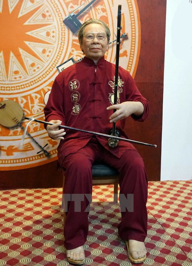 越南首个艺术名人蜡像馆开门迎客 有望成为游客的新旅游景点 ảnh 4