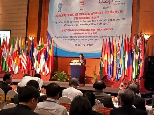 越南国家副主席邓氏玉盛:国际合作社联盟亚太地区应推动革新进程 发挥好桥梁作用 ảnh 1 越南国家副主席邓氏玉盛:国际合作社联盟亚太地区应推动革新进程 发挥好桥梁作用 ảnh 1