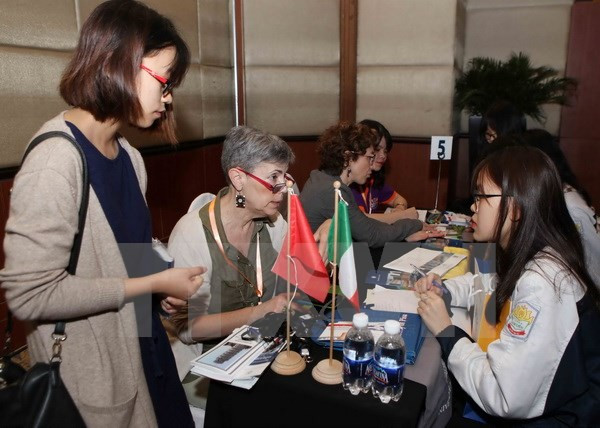 世界近60个高等教育单位参加2017年越南国际高等教育日活动 ảnh 1 世界近60个高等教育单位参加2017年越南国际高等教育日活动 ảnh 1