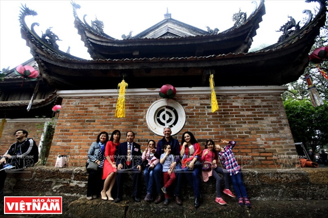 外国大使春游西方古寺 ảnh 1 外国大使春游西方古寺 ảnh 1