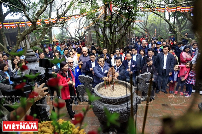 外国大使春游西方古寺 ảnh 4 外国大使春游西方古寺 ảnh 4