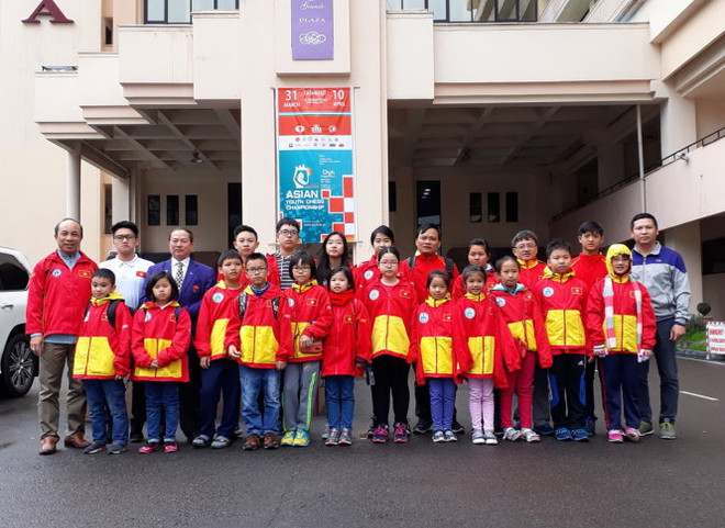 2017年亚洲青少年国际象棋锦标赛:范陈家福夺金 ảnh 1 2017年亚洲青少年国际象棋锦标赛:范陈家福夺金 ảnh 1