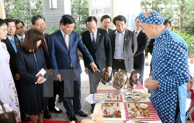 2017年大阪胡志明市文化日在大阪府开幕 ảnh 1 2017年大阪胡志明市文化日在大阪府开幕 ảnh 1
