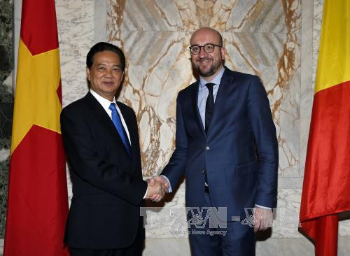 越南政府总理阮晋勇与比利时首相沙赫勒·米歇尔举行会谈 ảnh 2 越南政府总理阮晋勇与比利时首相沙赫勒·米歇尔举行会谈 ảnh 2