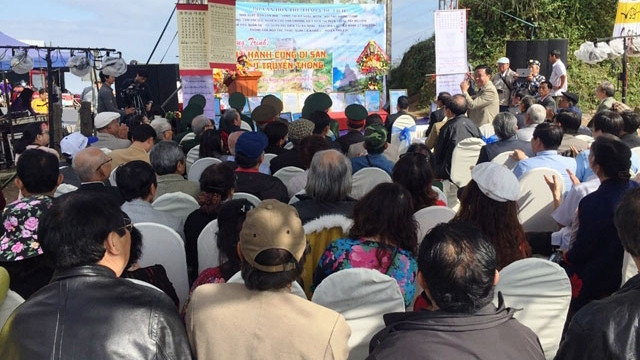 第十六次越南诗歌日在海云岭举行 ảnh 1