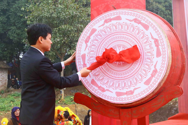 2018年安子春季庙会今日开庙 河内三为伞圆山圣庙会热闹开场 ảnh 3