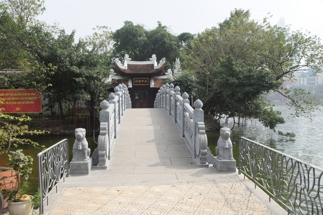 年初期间来狗儿祠烧香祈求 ảnh 2 年初期间来狗儿祠烧香祈求 ảnh 2