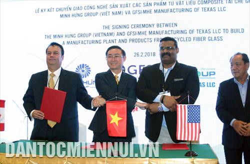 美国企业协助越南企业制成再生复合材料产品 ảnh 2 美国企业协助越南企业制成再生复合材料产品 ảnh 2