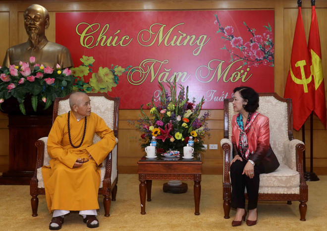 越共中央民运部长张氏梅:承天顺化省佛教一向与民族同行 ảnh 1 越共中央民运部长张氏梅:承天顺化省佛教一向与民族同行 ảnh 1