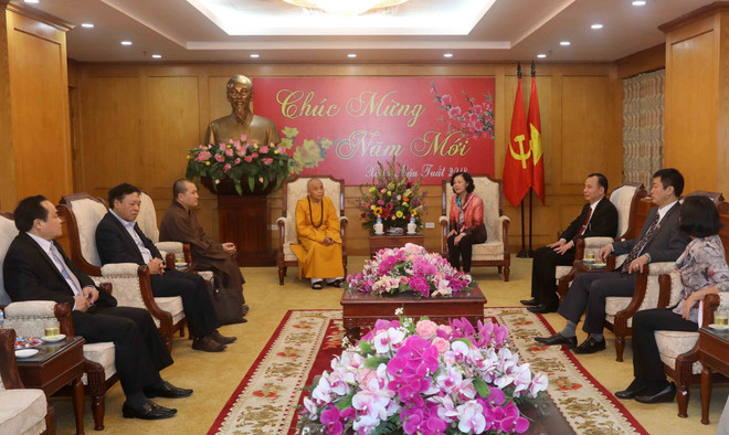 越共中央民运部长张氏梅:承天顺化省佛教一向与民族同行 ảnh 2 越共中央民运部长张氏梅:承天顺化省佛教一向与民族同行 ảnh 2