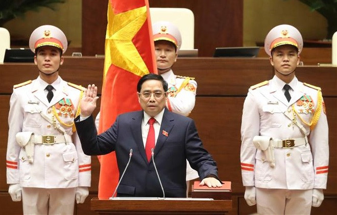 第十五届国会第一次会议:范明政同志继续被推选为政府总理 ảnh 1 第十五届国会第一次会议:范明政同志继续被推选为政府总理 ảnh 1