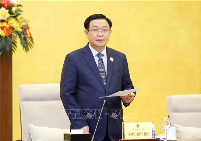 越南国会主席王廷惠:国会将新冠肺炎疫情防控工作纳入决议 ảnh 1 越南国会主席王廷惠:国会将新冠肺炎疫情防控工作纳入决议 ảnh 1