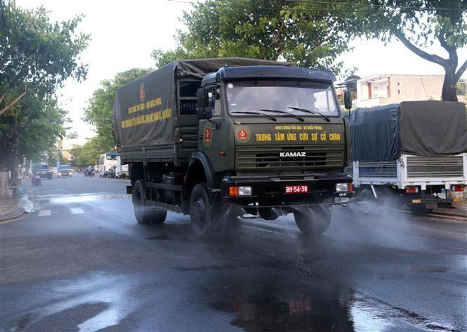 越共中央书记处常务书记下发通知 要求加强疫情防控工作 ảnh 1 越共中央书记处常务书记下发通知 要求加强疫情防控工作 ảnh 1