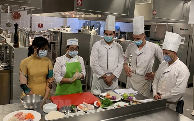 越南在阿尔及利亚推广美食文化 ảnh 1 越南在阿尔及利亚推广美食文化 ảnh 1