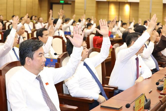 党建:朱玉英同志当选河内市人民委员会主席 ảnh 1 党建:朱玉英同志当选河内市人民委员会主席 ảnh 1