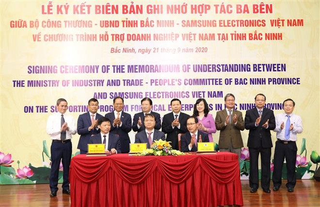 三星集团与越南签署企业扶持计划谅解备忘录 ảnh 1