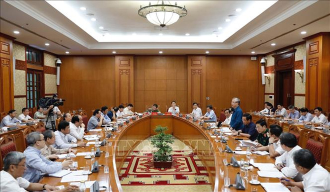 迎接党的十三大：党的十三大组织服务小组召开第三次会议 ảnh 1