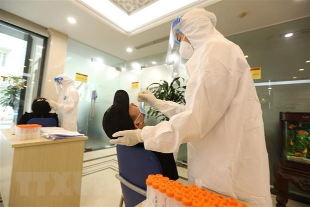 广宁省对从胡志明市返回的所有人进行新冠病毒检测 ảnh 1 广宁省对从胡志明市返回的所有人进行新冠病毒检测 ảnh 1