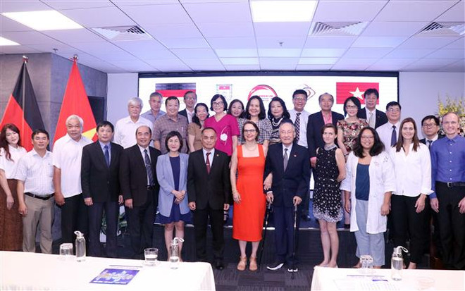 胡志明市积极促进与德国人民之间的团结和友好关系 ảnh 1 胡志明市积极促进与德国人民之间的团结和友好关系 ảnh 1