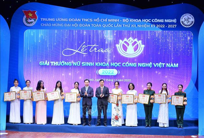 2023年越南科技女学生奖获奖名单出炉 ảnh 1 2023年越南科技女学生奖获奖名单出炉 ảnh 1