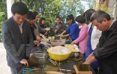 海外越南人喜迎新春活动频繁 ảnh 2 海外越南人喜迎新春活动频繁 ảnh 2