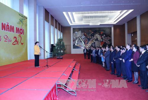 越南国会办公厅举行迎春见面会 ảnh 1