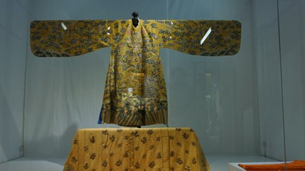 越南朝服展在河内举行 ảnh 1 越南朝服展在河内举行 ảnh 1