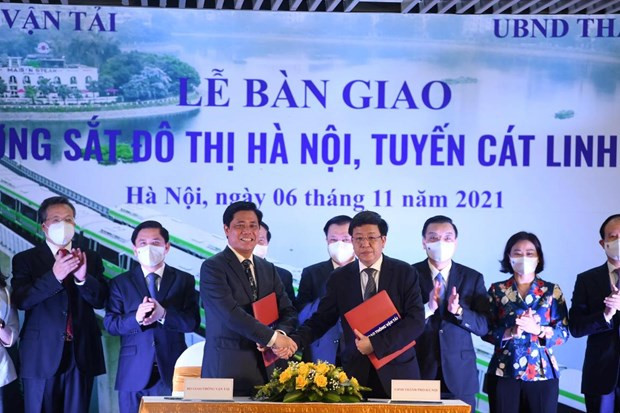 越南河内轻轨吉灵—河东线投入商业运行 ảnh 2 越南河内轻轨吉灵—河东线投入商业运行 ảnh 2