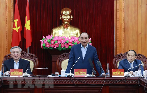 国家主席阮春福赴谅山省调研指导国防安全保障与和平友好边界线建设工作 ảnh 1 国家主席阮春福赴谅山省调研指导国防安全保障与和平友好边界线建设工作 ảnh 1